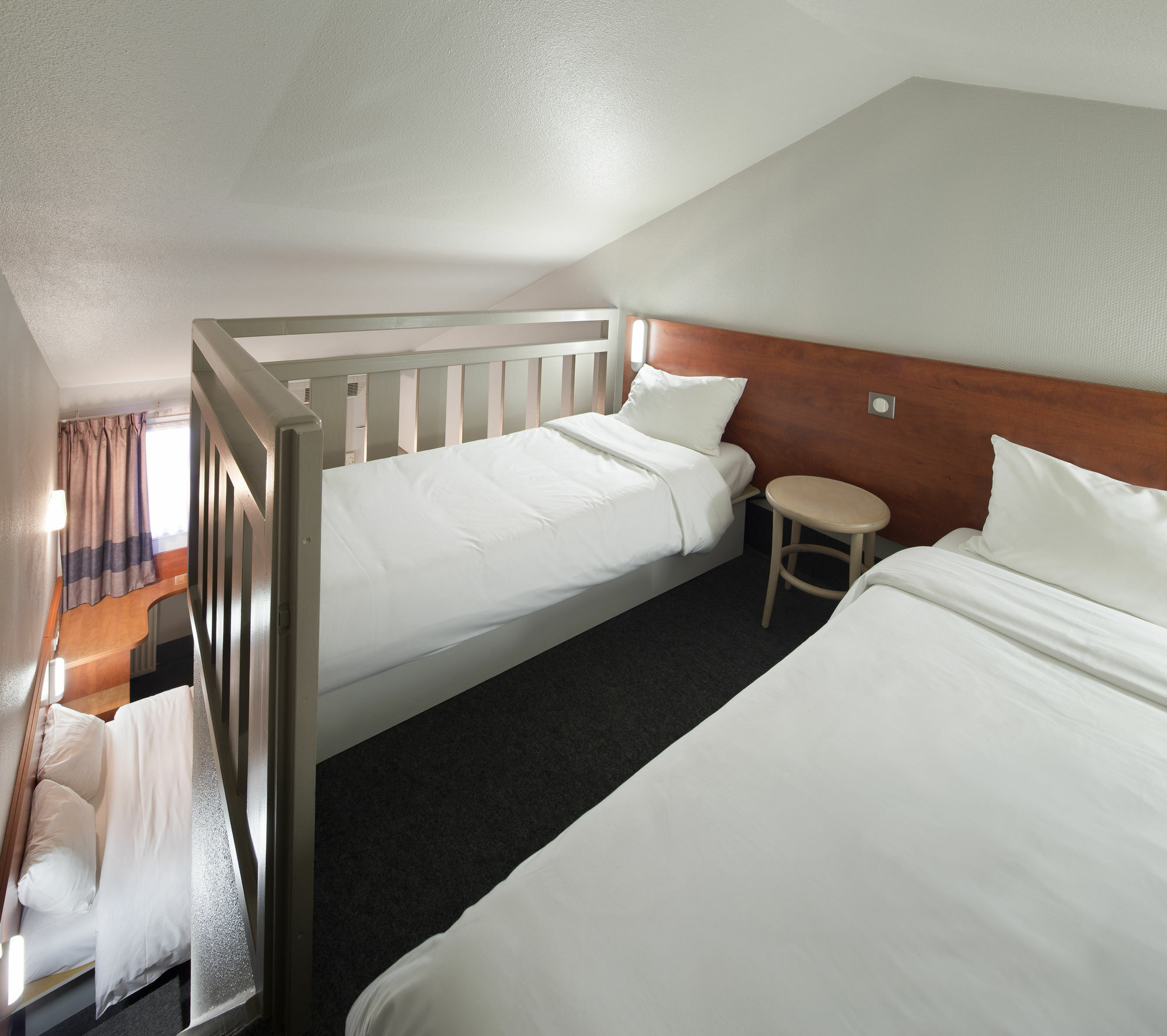 B&B Hotel Angers 1 ביוקוזה מראה חיצוני תמונה