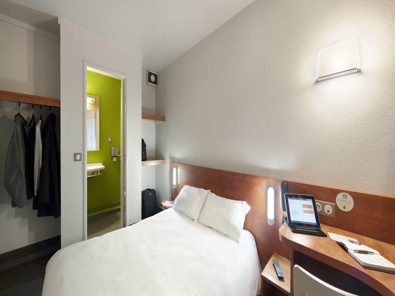 B&B Hotel Angers 1 ביוקוזה מראה חיצוני תמונה