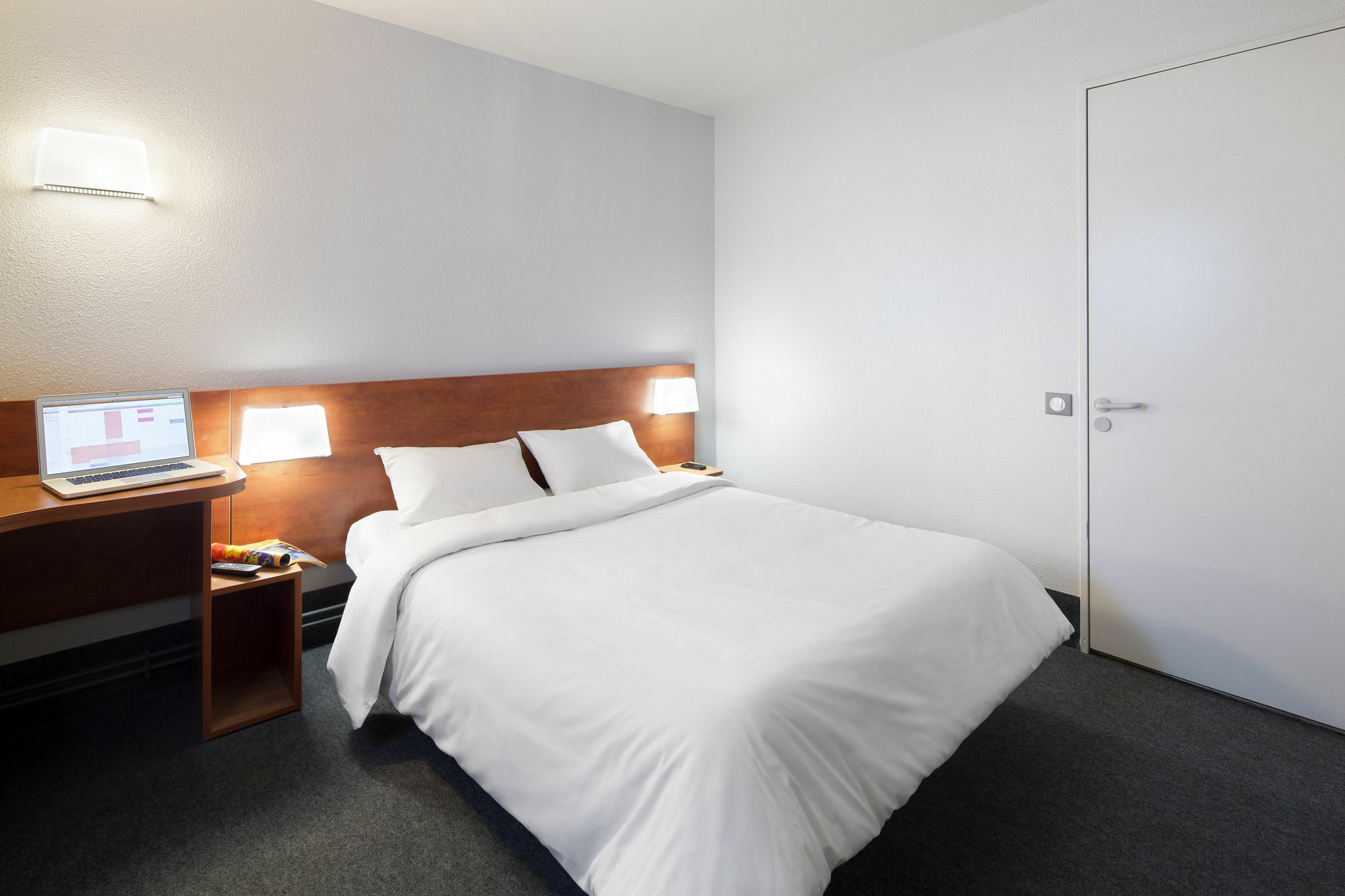 B&B Hotel Angers 1 ביוקוזה מראה חיצוני תמונה